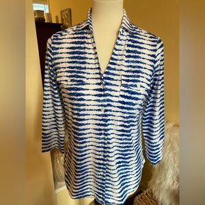 J. McLaughlin Blue and White Striped Shirt, Size Small, Like New!